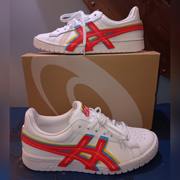 Asics Shoes - Asics Gel sneakers